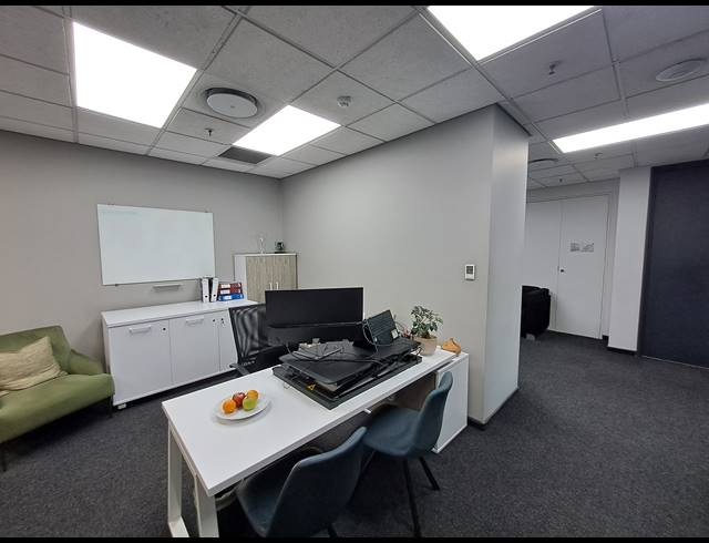 1,801.01M² OFFICE TO LET IN MELROSE ARCH